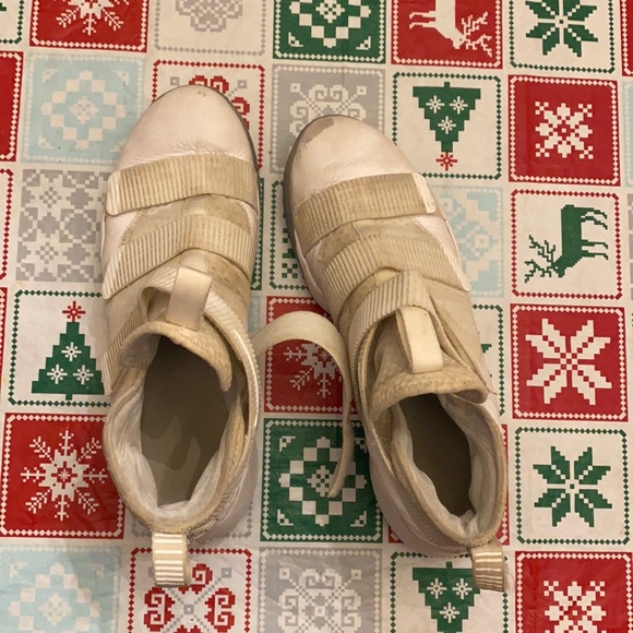 Other - Basketball shoes